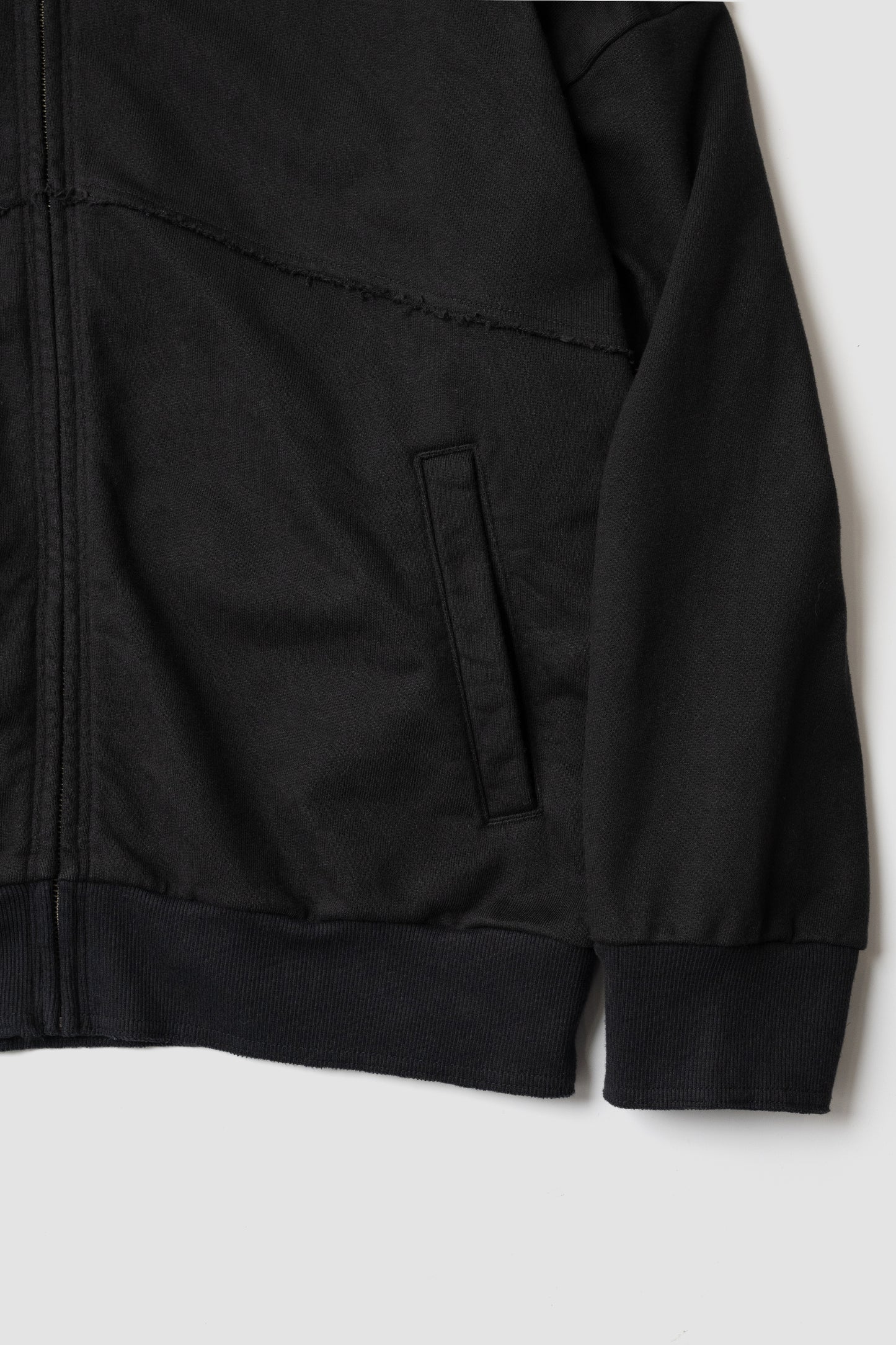 CUT OFF ZIP HOODIE - WASHED BLACK