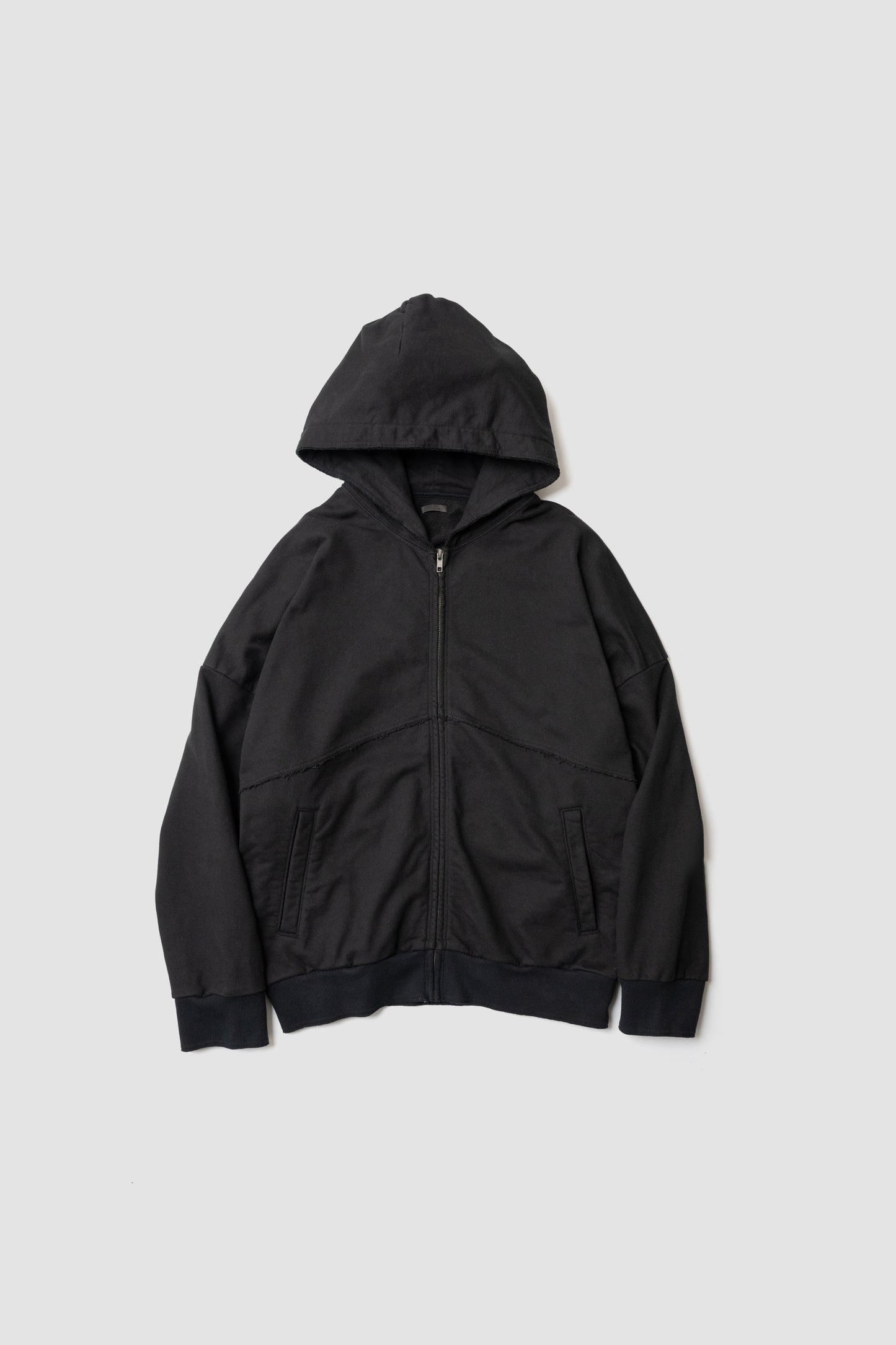CUT OFF ZIP HOODIE - WASHED BLACK