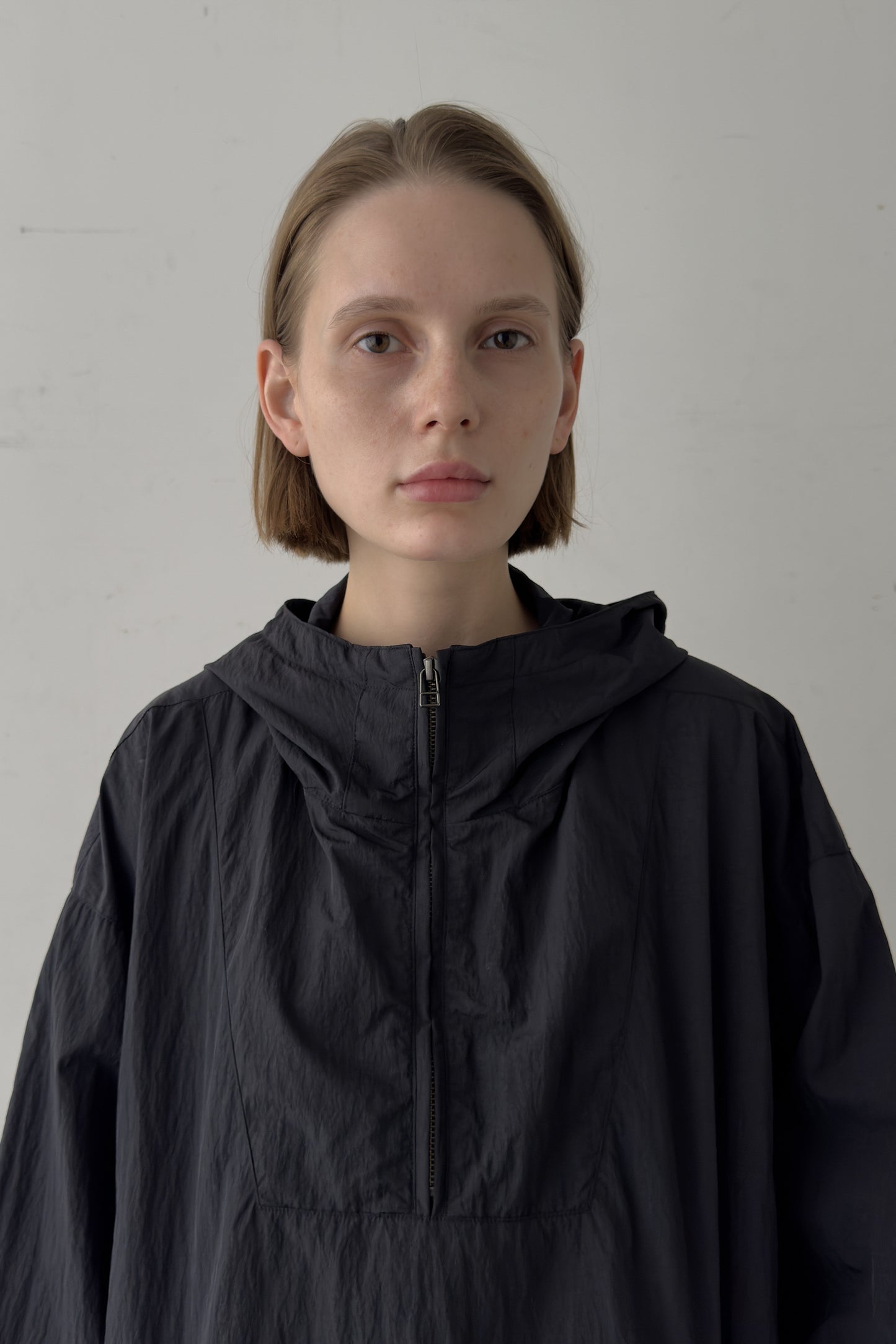 SHADOW NYLON ANORAK - BLACK