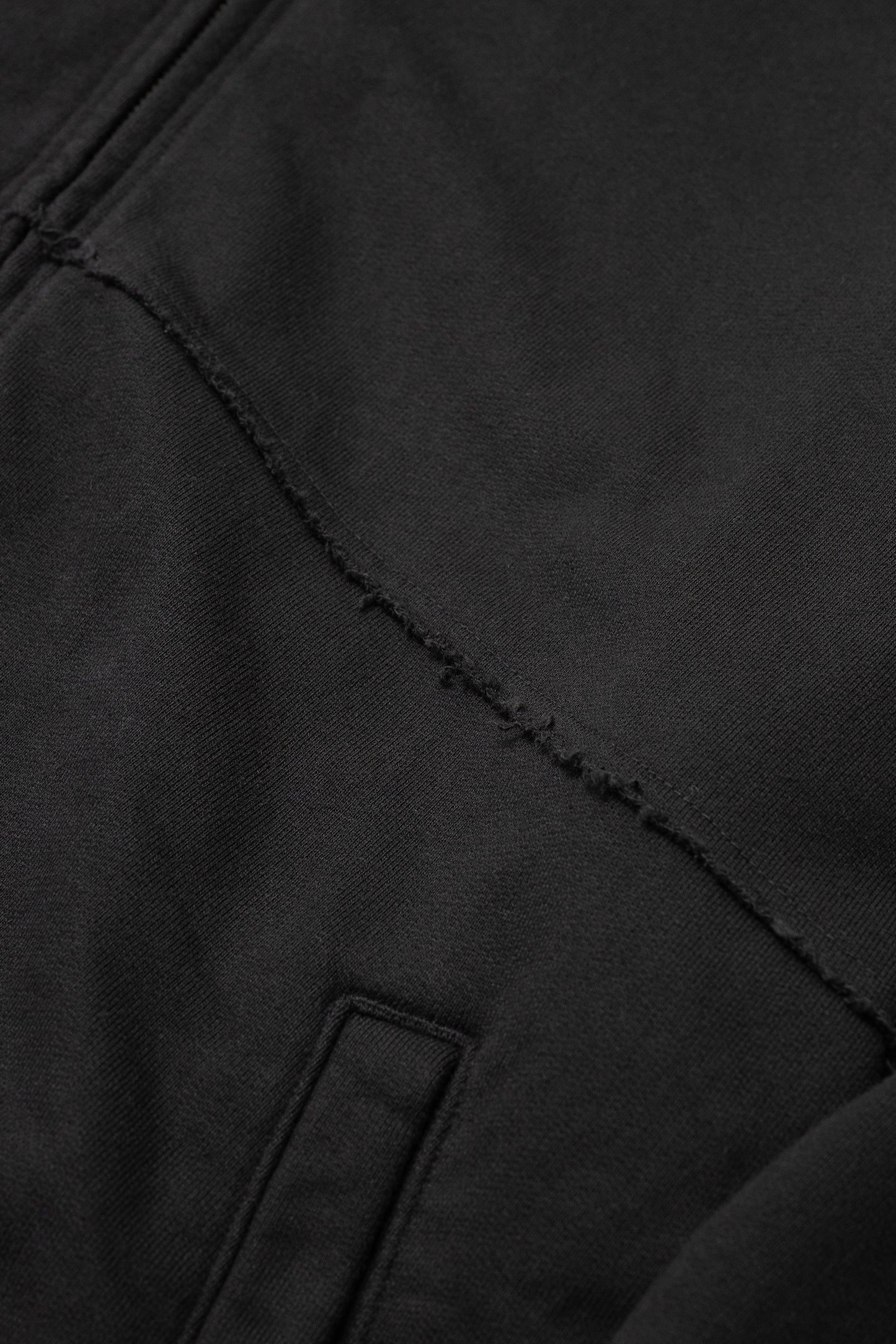 CUT OFF ZIP HOODIE - WASHED BLACK