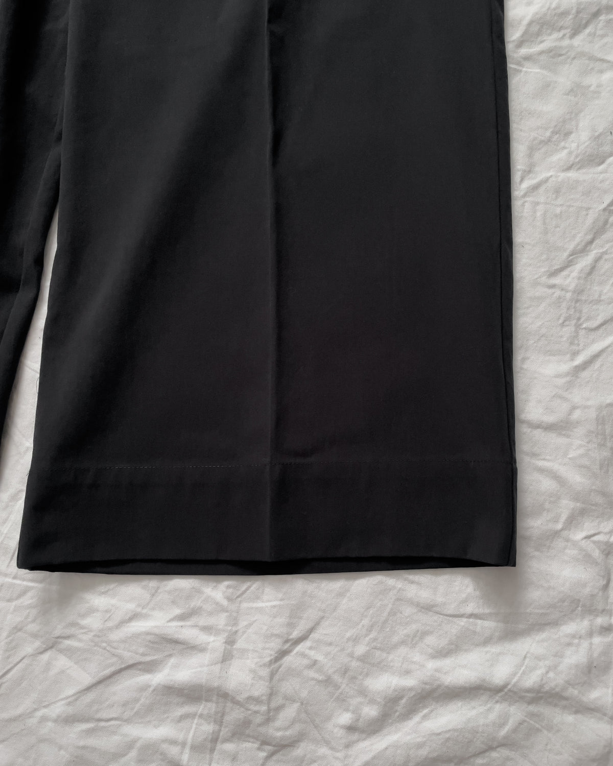 COTTON GABARDINE WIDE PANTS-BLACK