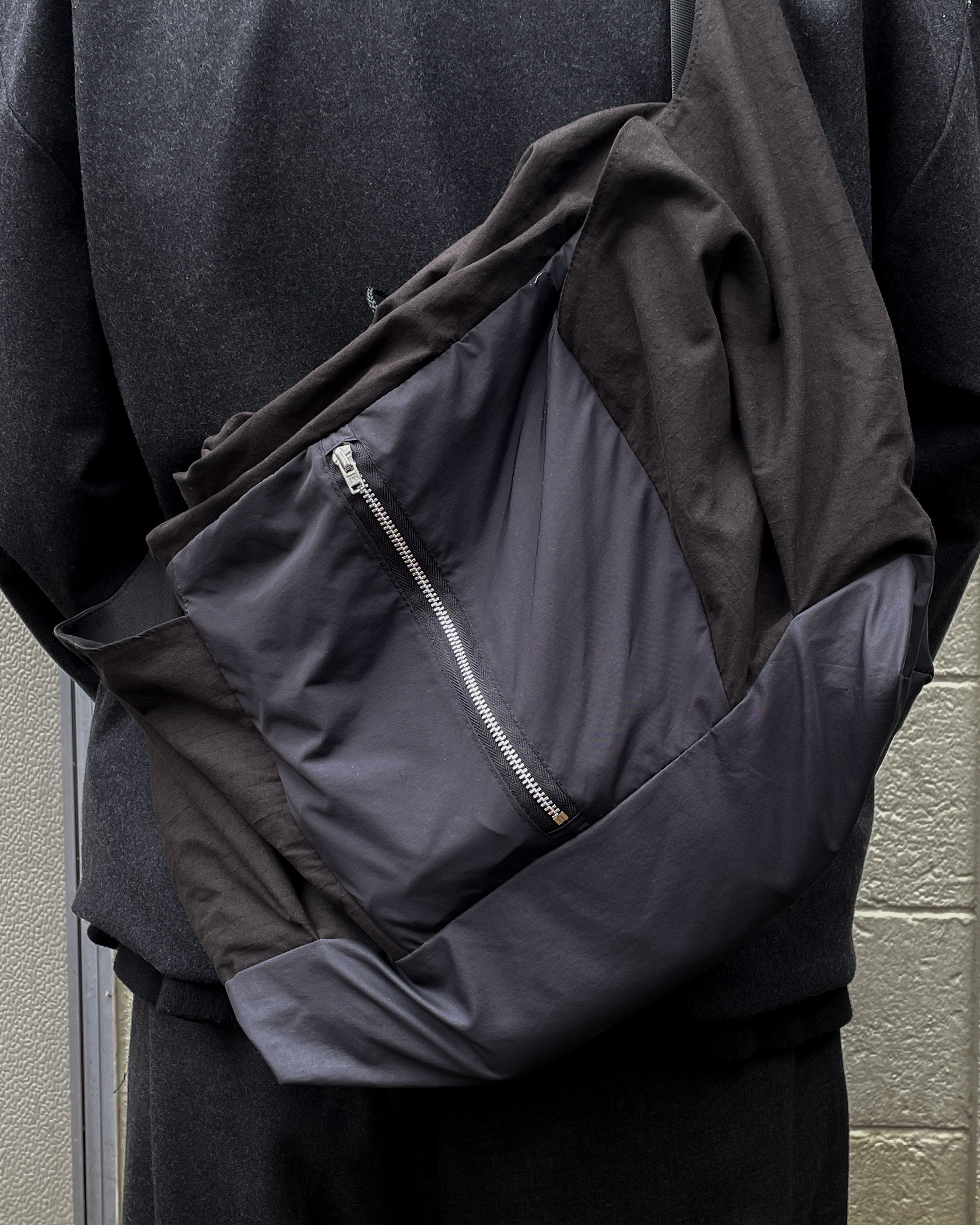 Antwort | OFFICIAL ONLINE STORE