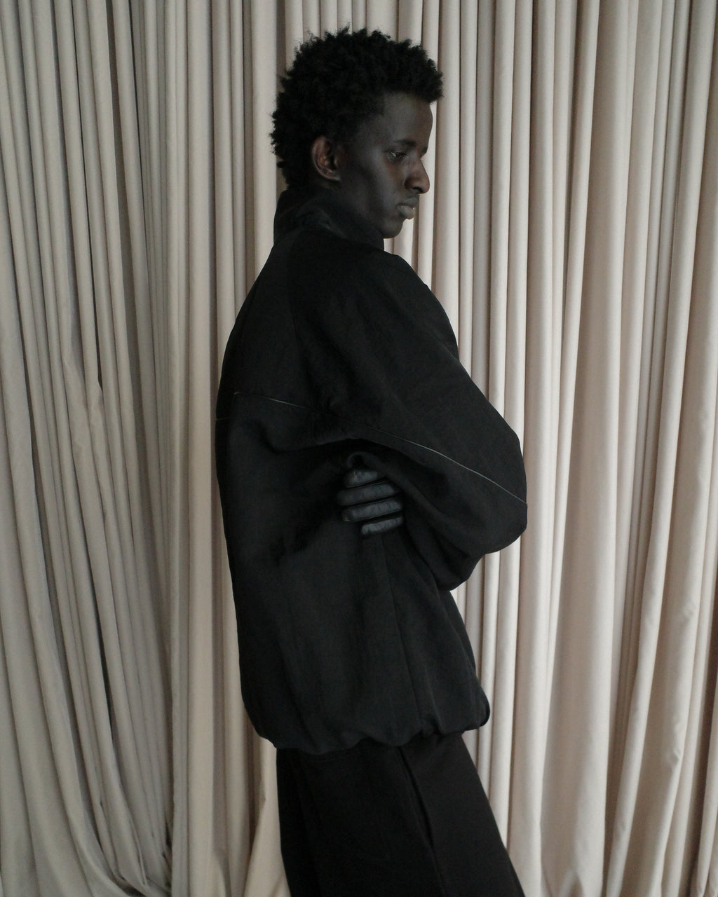 LEATHER PIPED BOMBER JACKET - BLACK