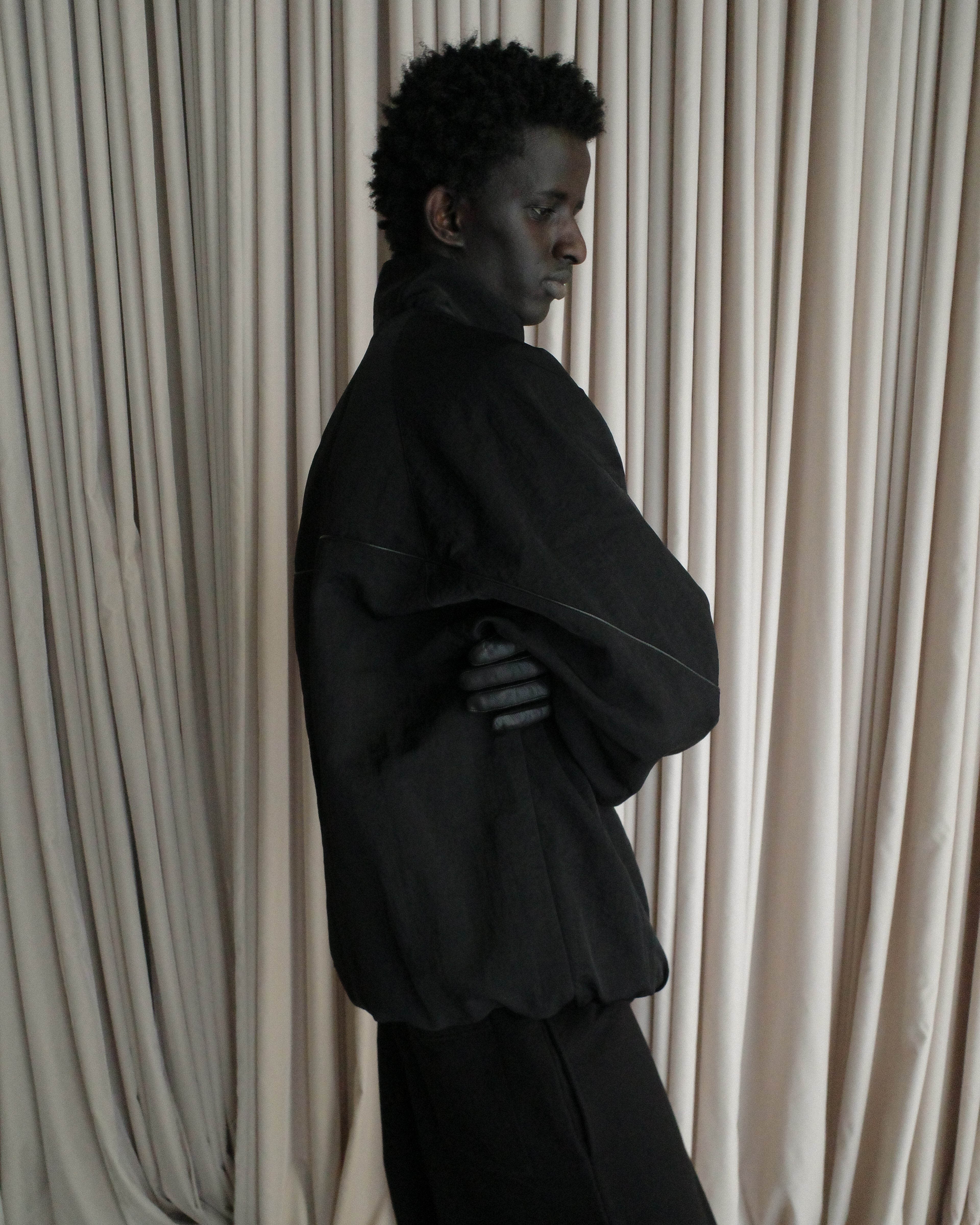 LEATHER PIPED BOMBER JACKET - BLACK