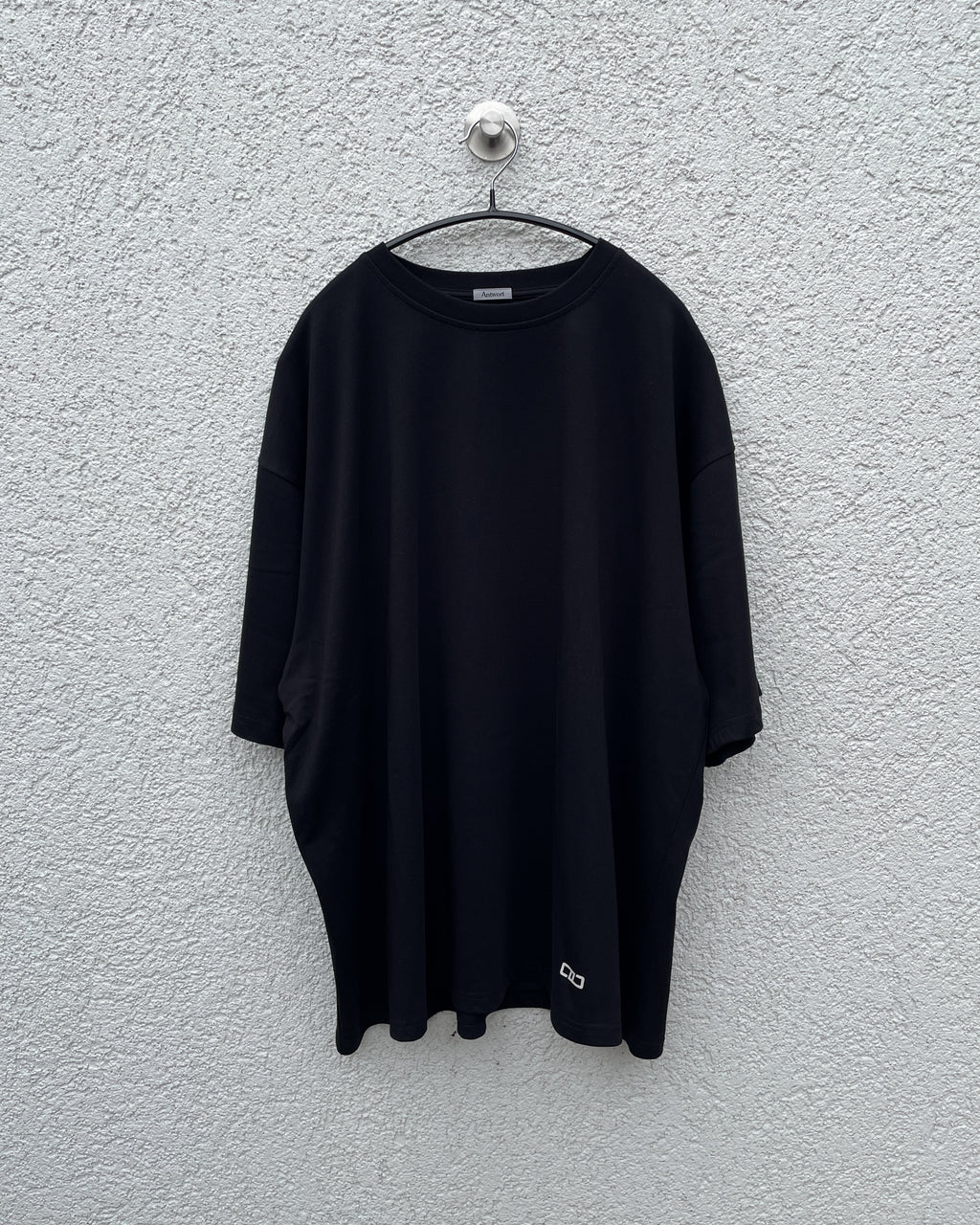 LINK STAFF TEE