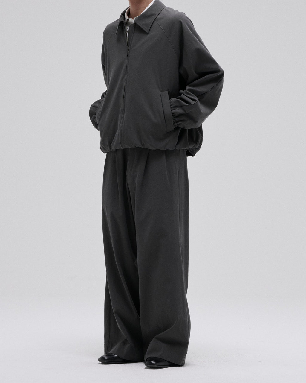 COTTON GABARDINE WIDE PANTS-GRAY