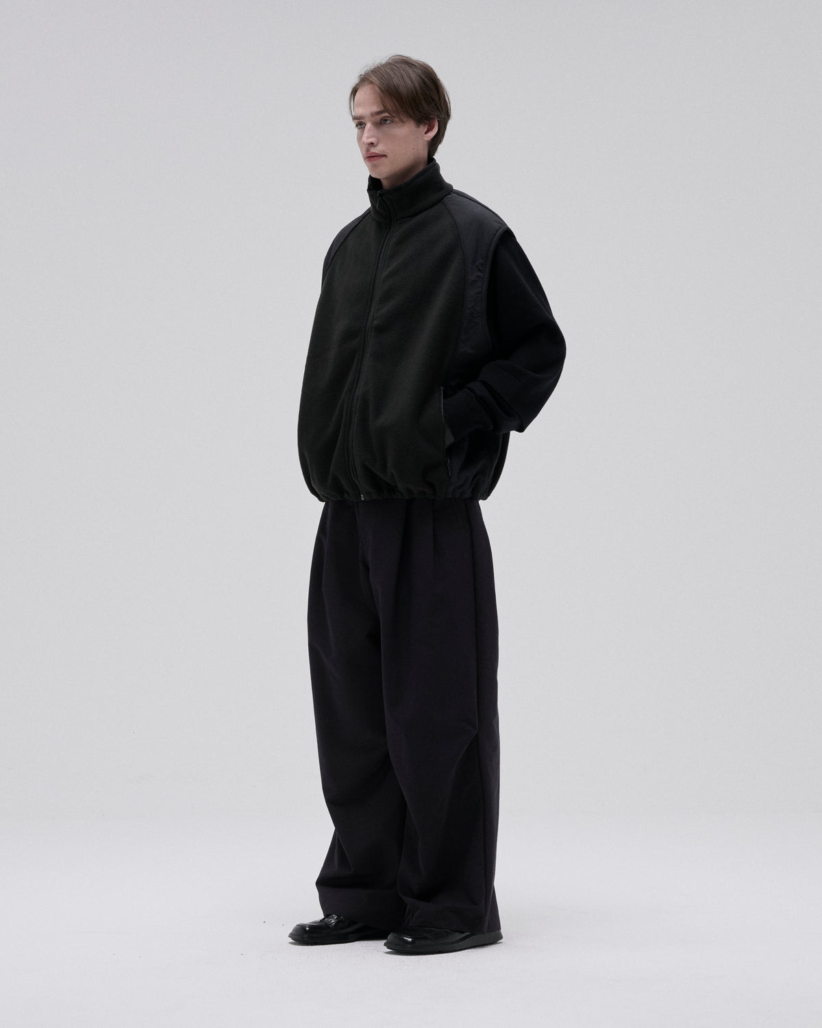 FLEECE VEST