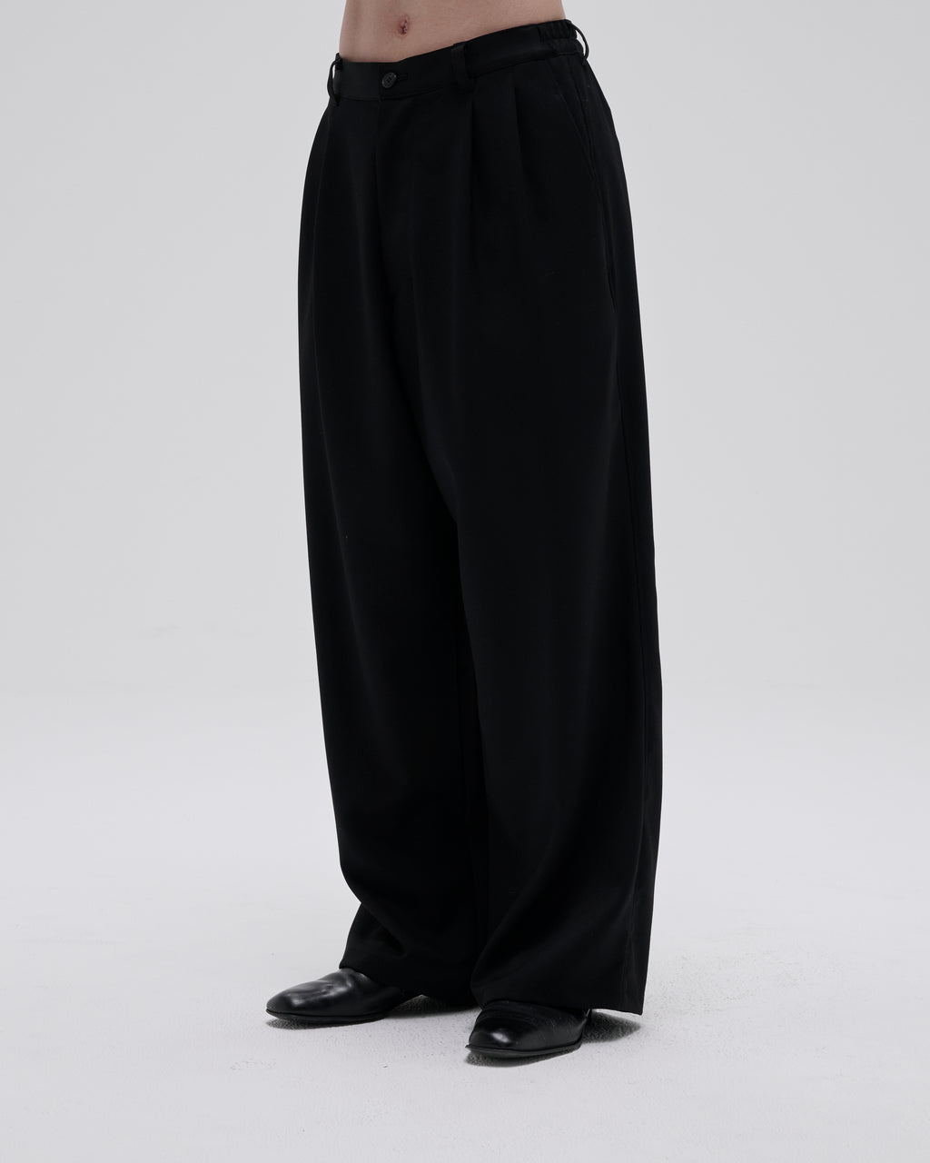 WOOL GABARDINE WIDE EASY TROUSERS