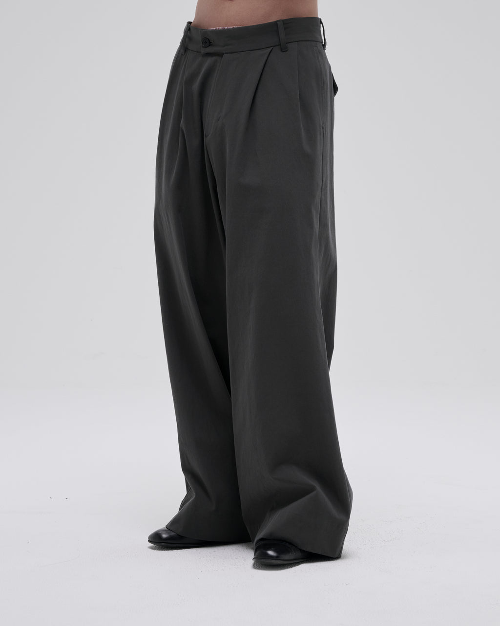 COTTON GABARDINE WIDE PANTS-GRAY