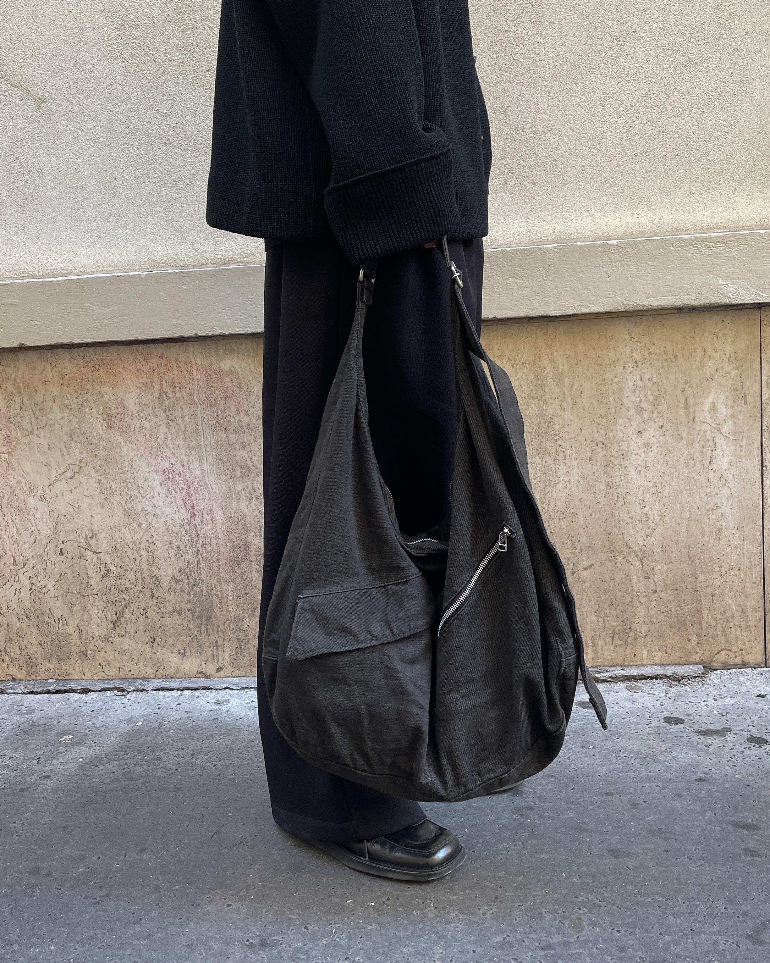 SULFUR EDITOR BAG – Antwort