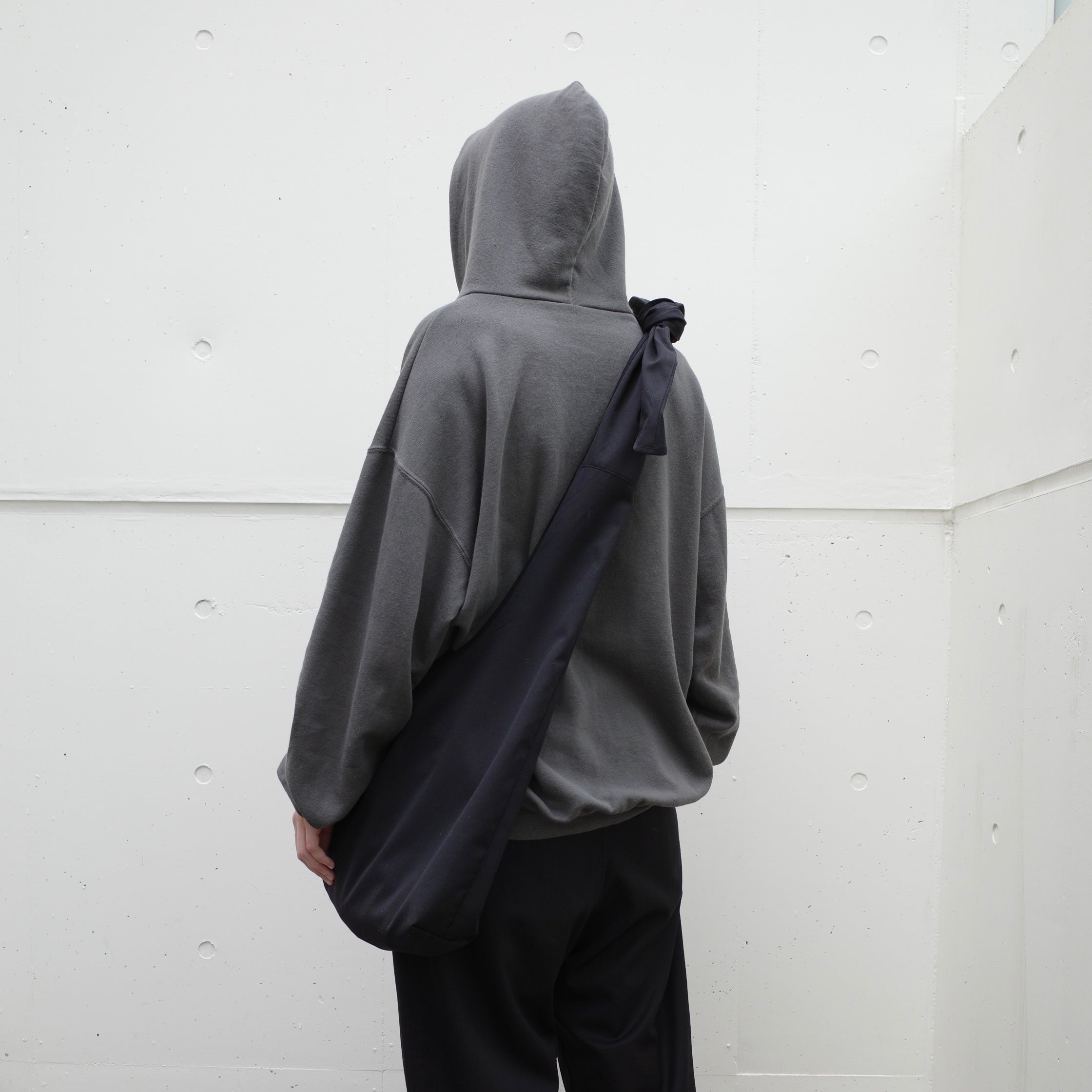 【Archive Sample】WOOL GABARDINE TOP KNOT BAG